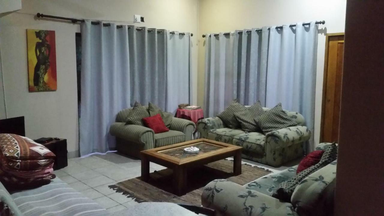 Villa Khaya La Manzi Port Edward Exterior foto